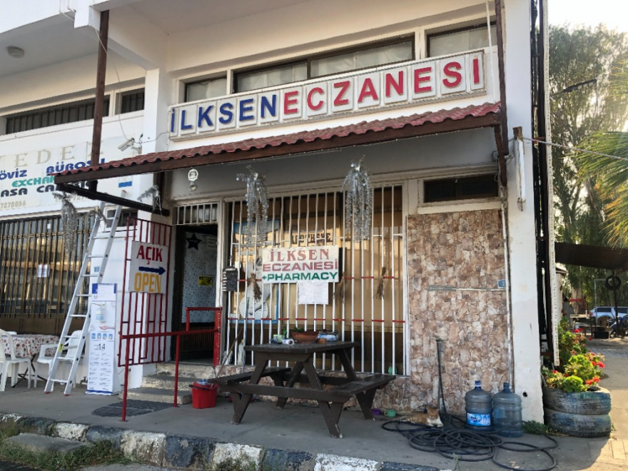 İLKSEN ECZANESİ  Belediye Dükkanları no: 18 Gemikonağı - Lefke  İletişim: 0392 727 82 40